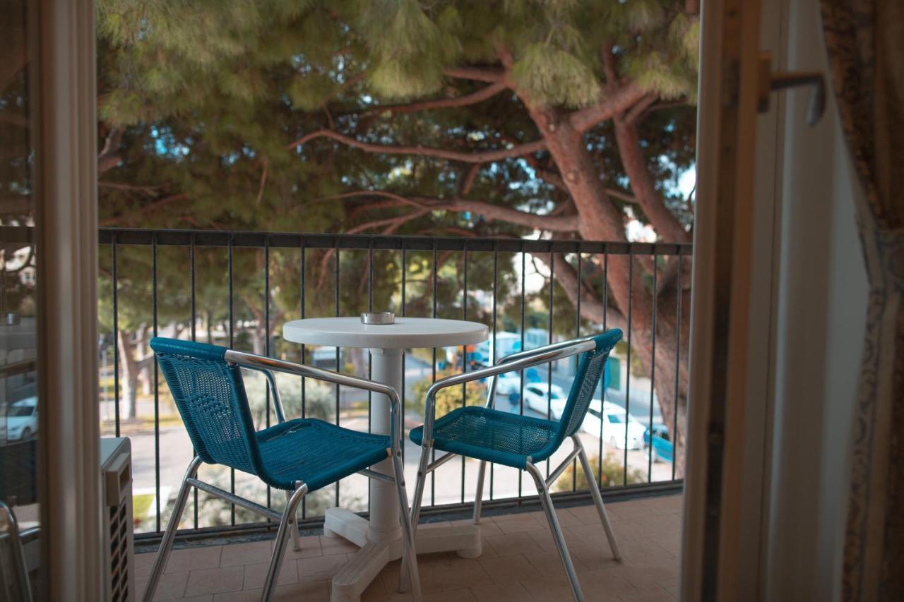 ספוטורנו Hotel Ligure מראה חיצוני תמונה