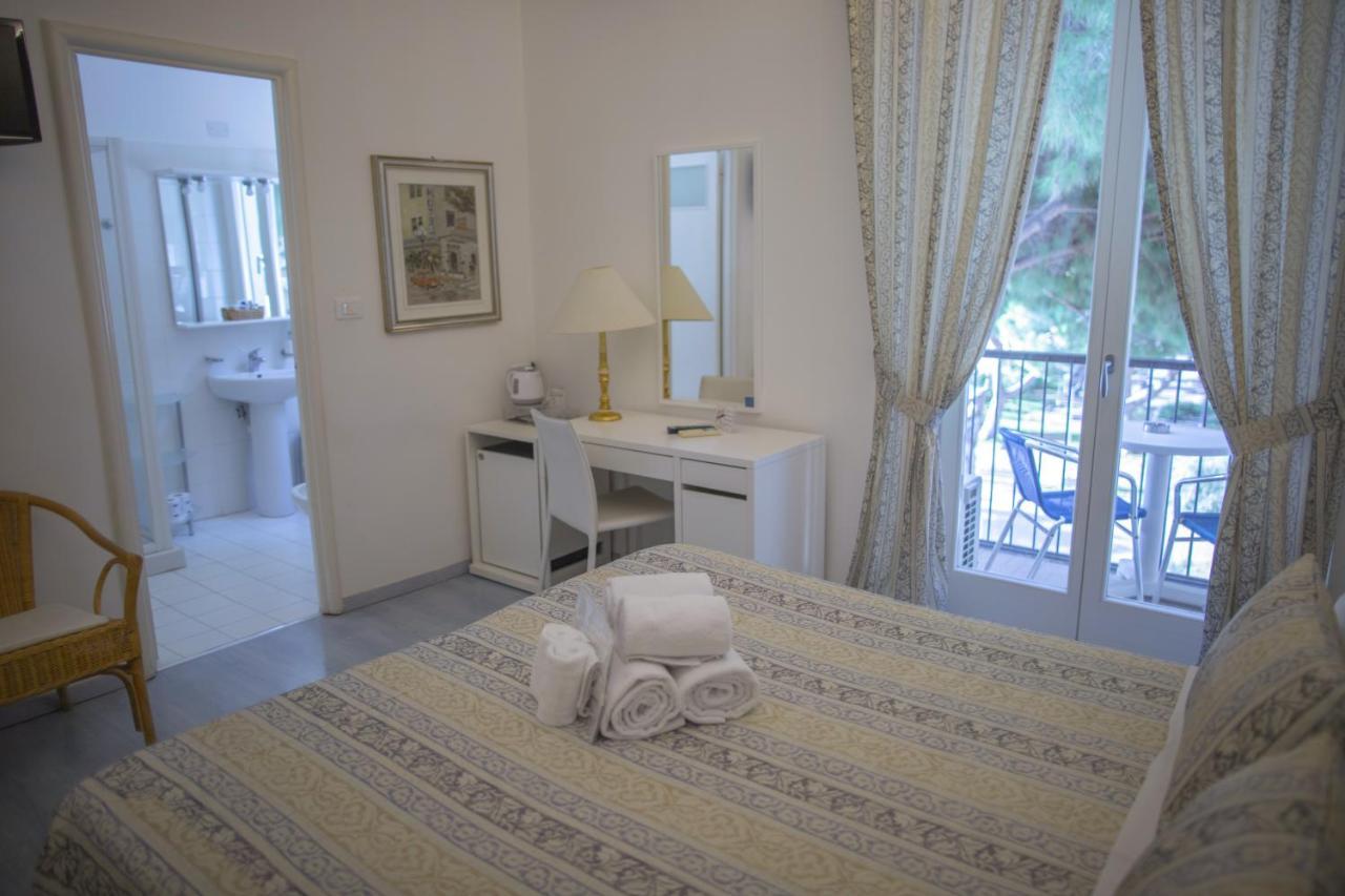 ספוטורנו Hotel Ligure מראה חיצוני תמונה