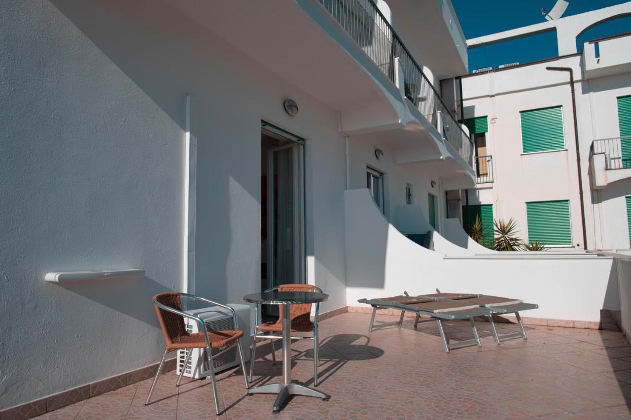 ספוטורנו Hotel Ligure מראה חיצוני תמונה