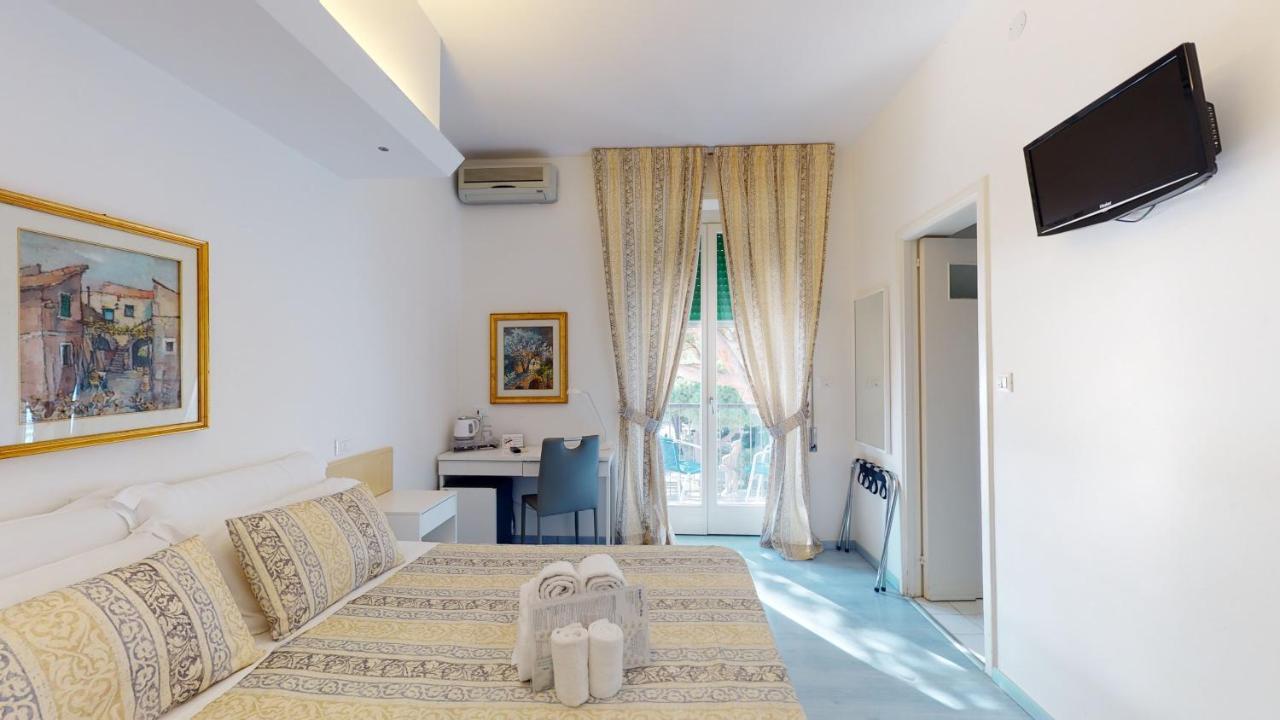 ספוטורנו Hotel Ligure מראה חיצוני תמונה