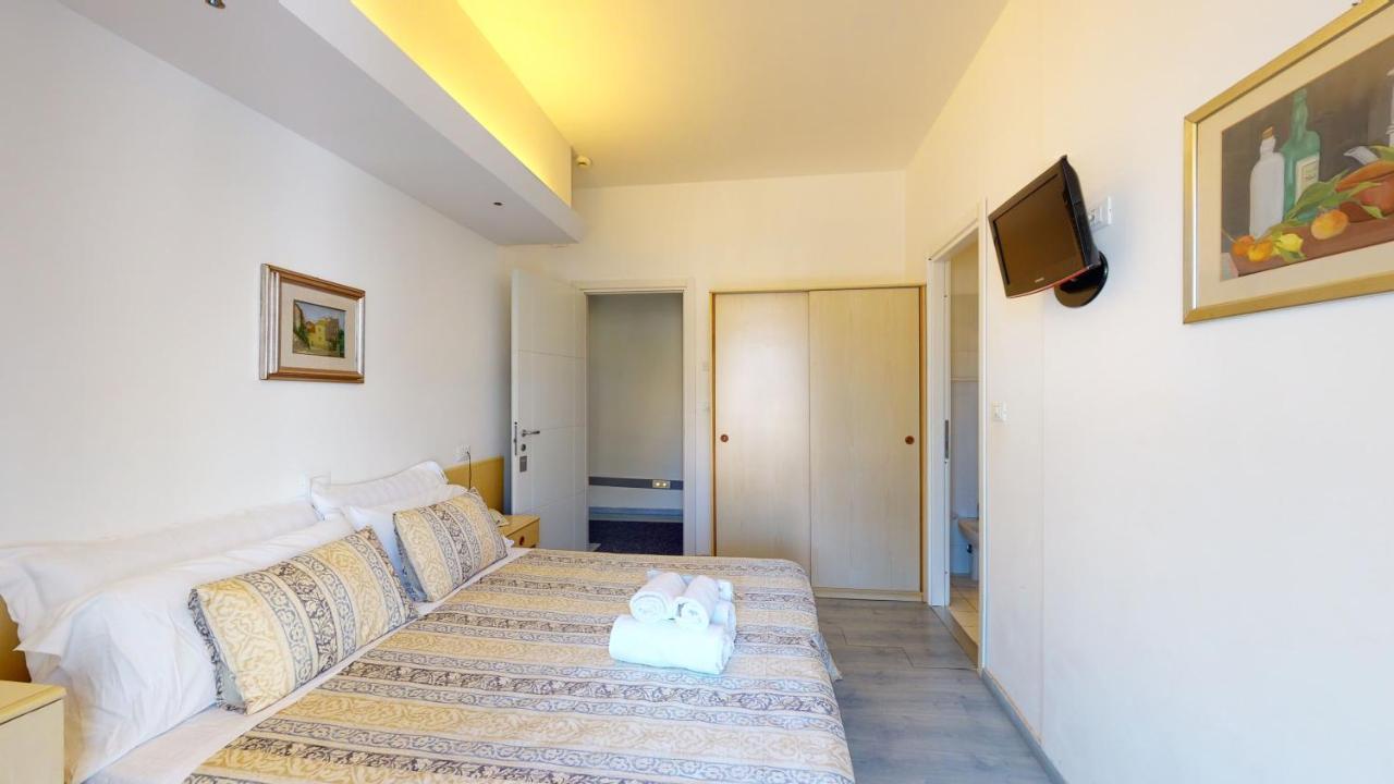 ספוטורנו Hotel Ligure מראה חיצוני תמונה