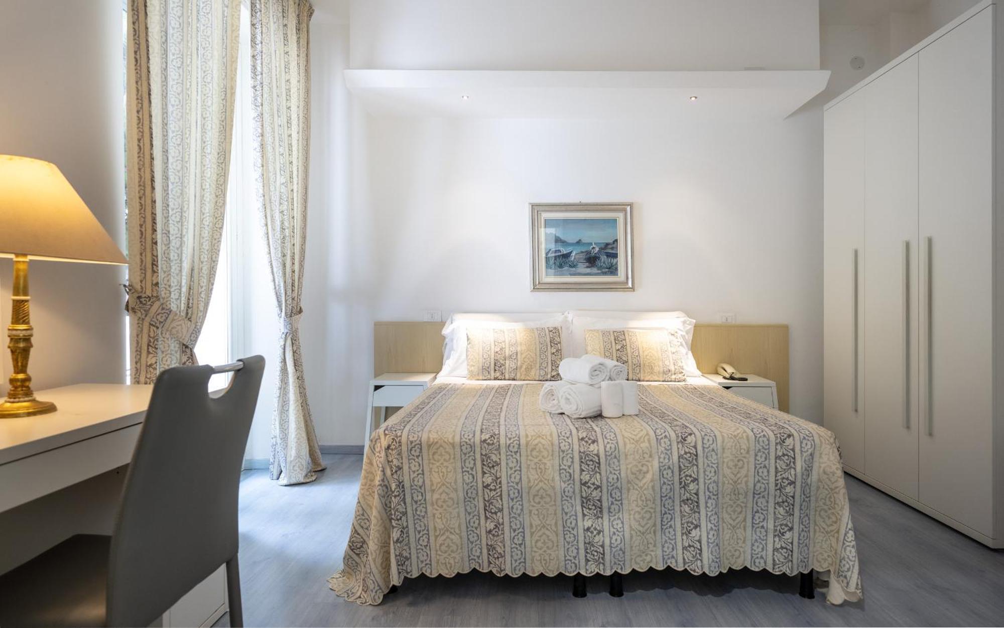 ספוטורנו Hotel Ligure מראה חיצוני תמונה