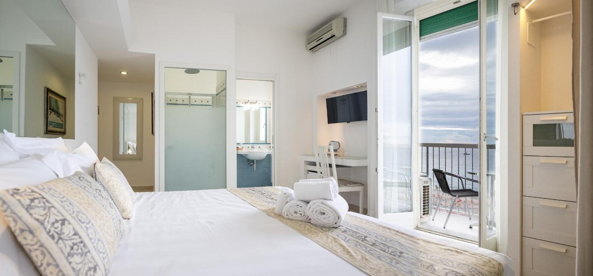 ספוטורנו Hotel Ligure מראה חיצוני תמונה