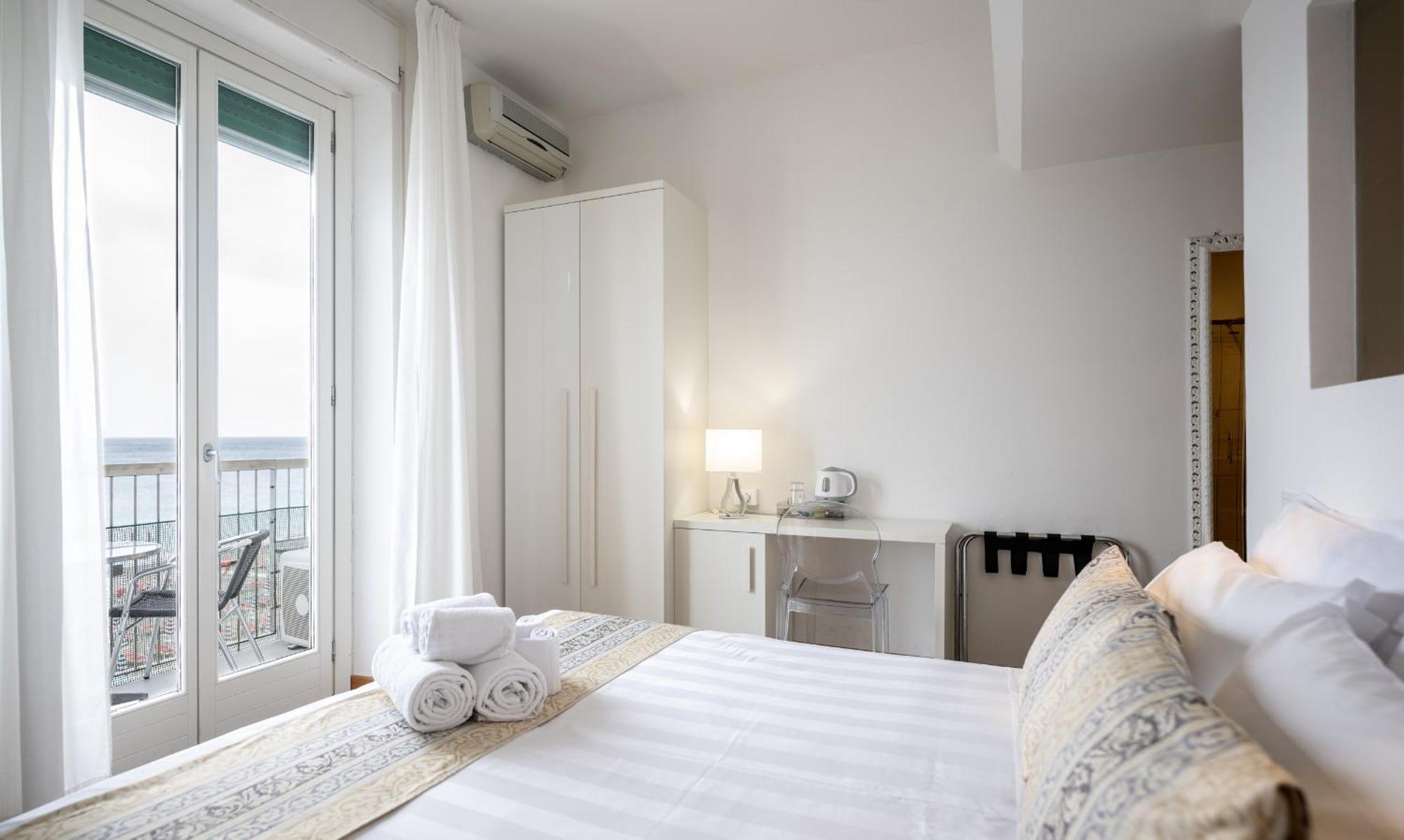ספוטורנו Hotel Ligure מראה חיצוני תמונה
